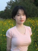 《奶尖顶着衬衫》韩国